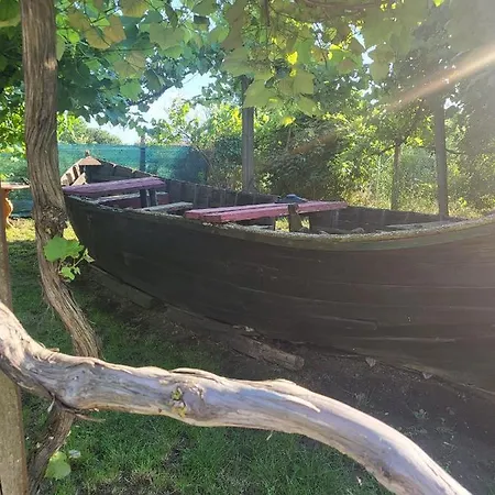 Konukevi Plamena 3*