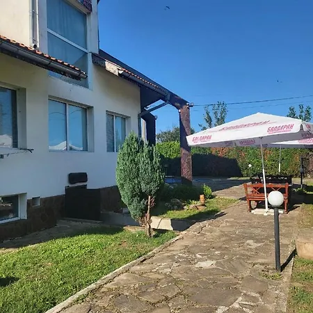 Plamena Guest house